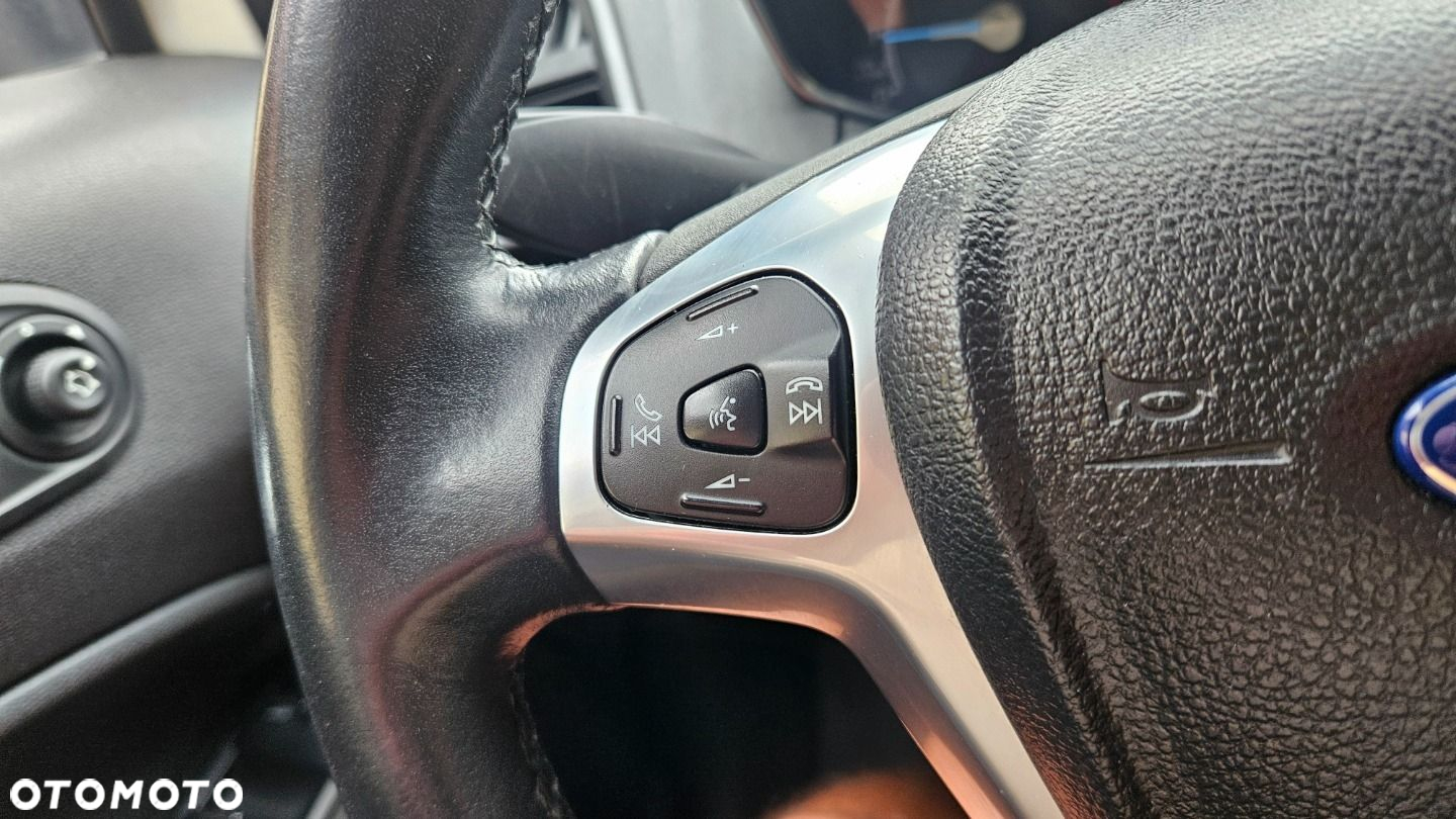 Ford EcoSport 1.0 EcoBoost TITANIUM - 22