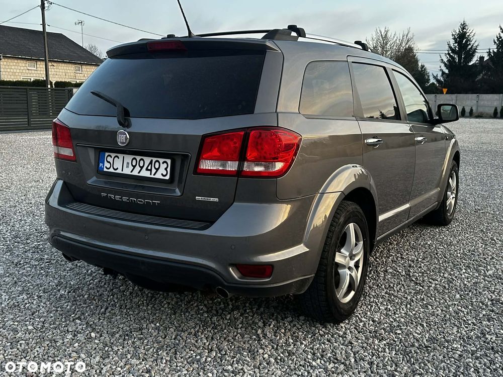 Fiat Freemont 3.6 V6 Urban - 11