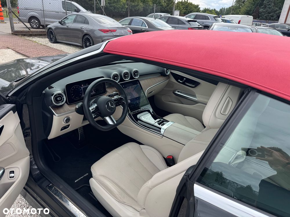 Mercedes-Benz CLE 200 4Matic 9G-TRONIC Edition AMG Line - 29