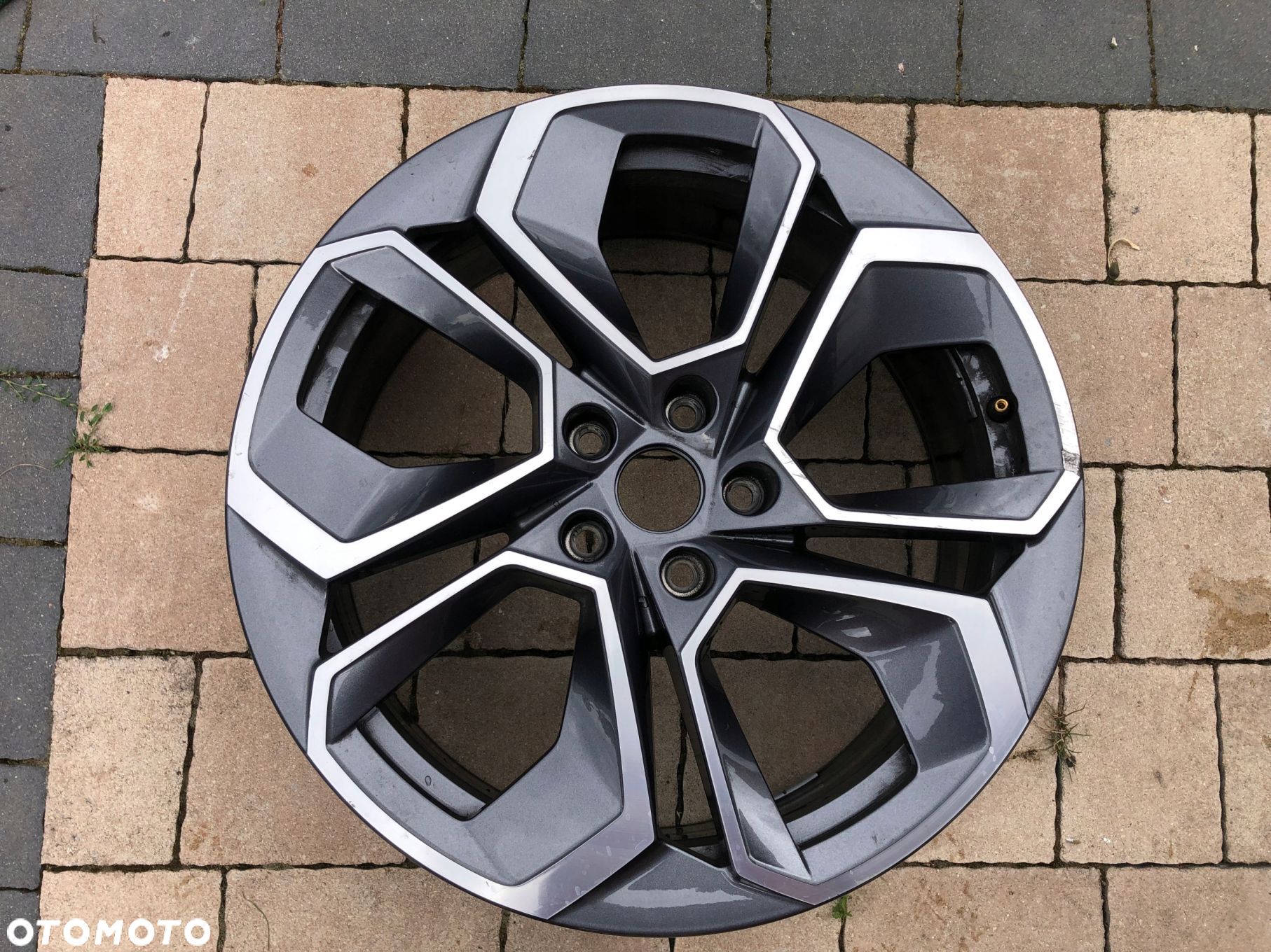 Felga aluminiowa Skoda OE Octavia IV RS 5E3 - 1
