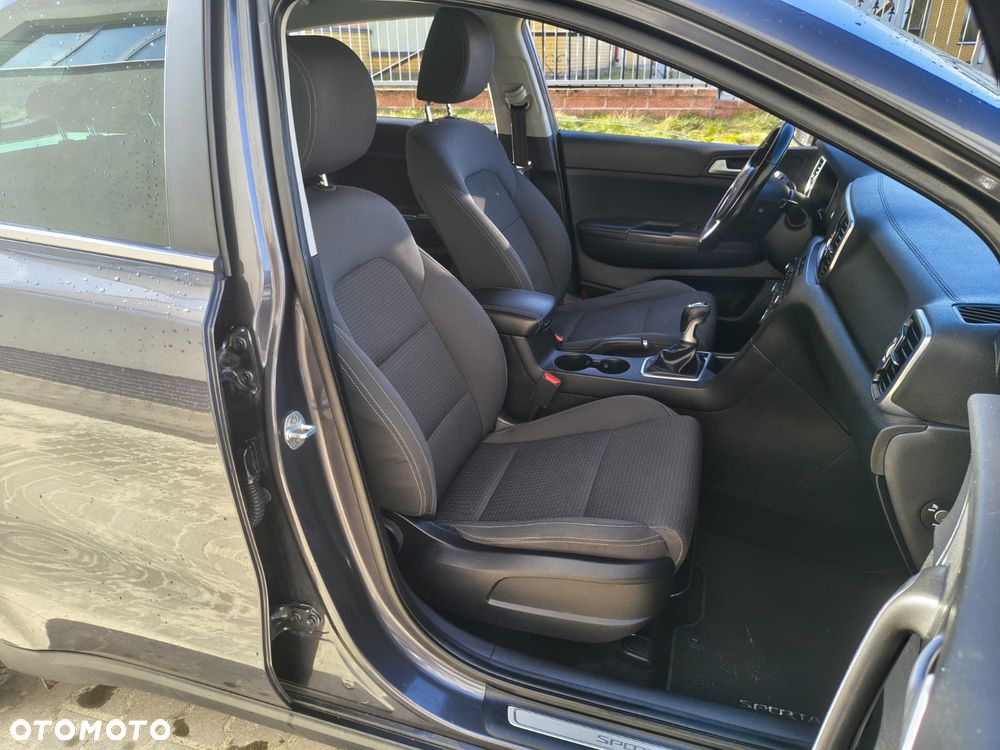 Kia Sportage 1.6 GDI 2WD ISG Spirit - 6