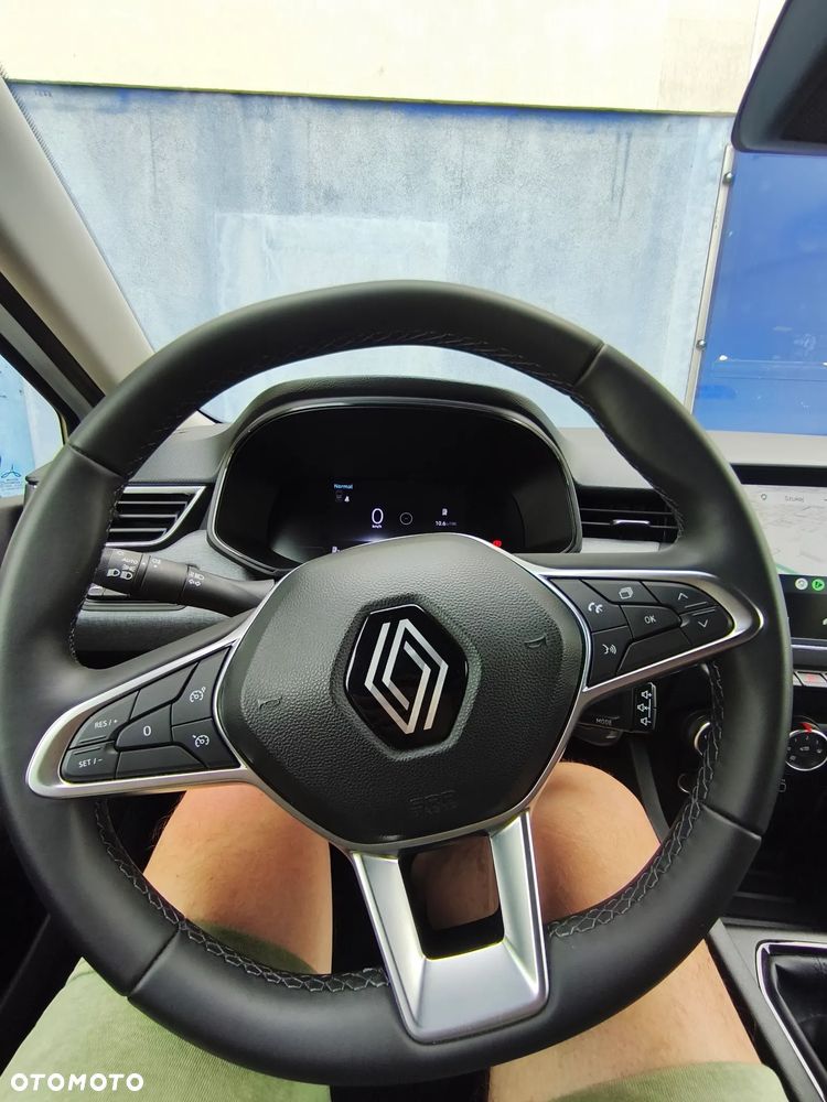 Renault Clio - 15