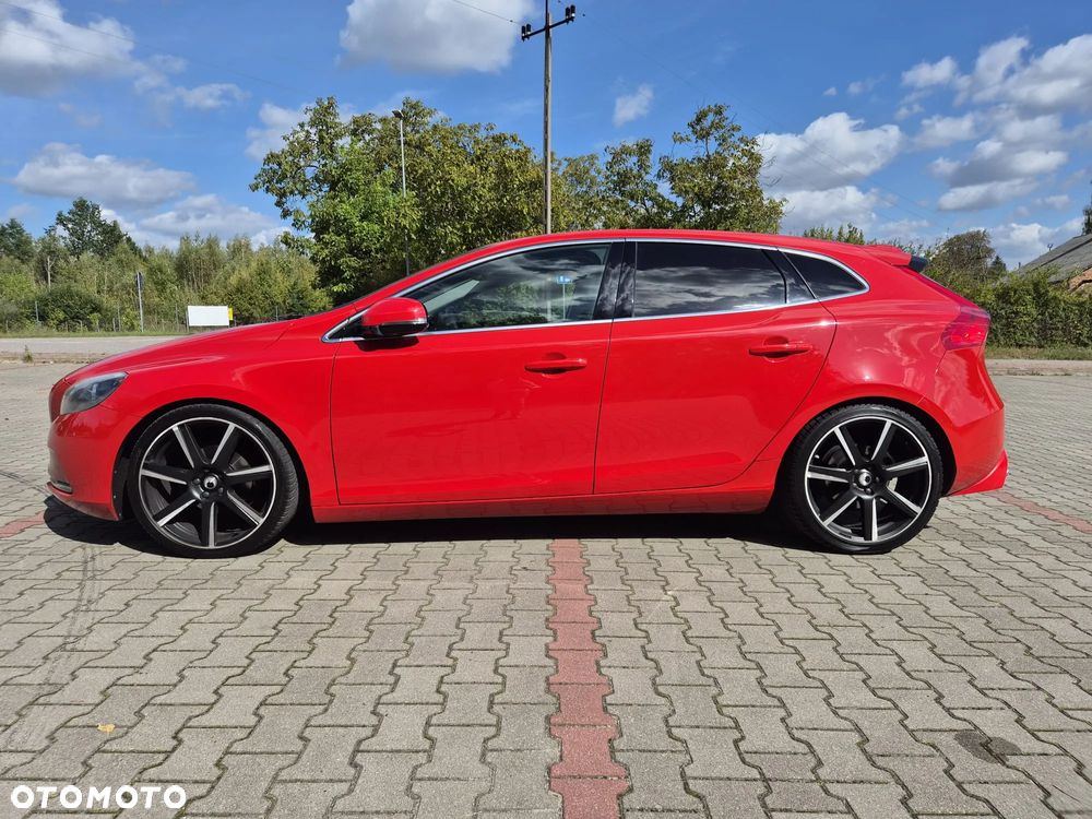 Volvo V40 D2 Momentum - 11