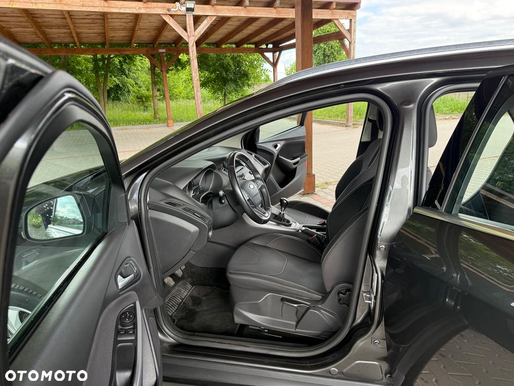 Ford Focus 1.0 EcoBoost Titanium - 19