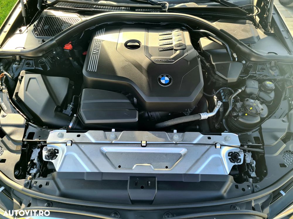 BMW Seria 3 330i AT Sport Line - 13
