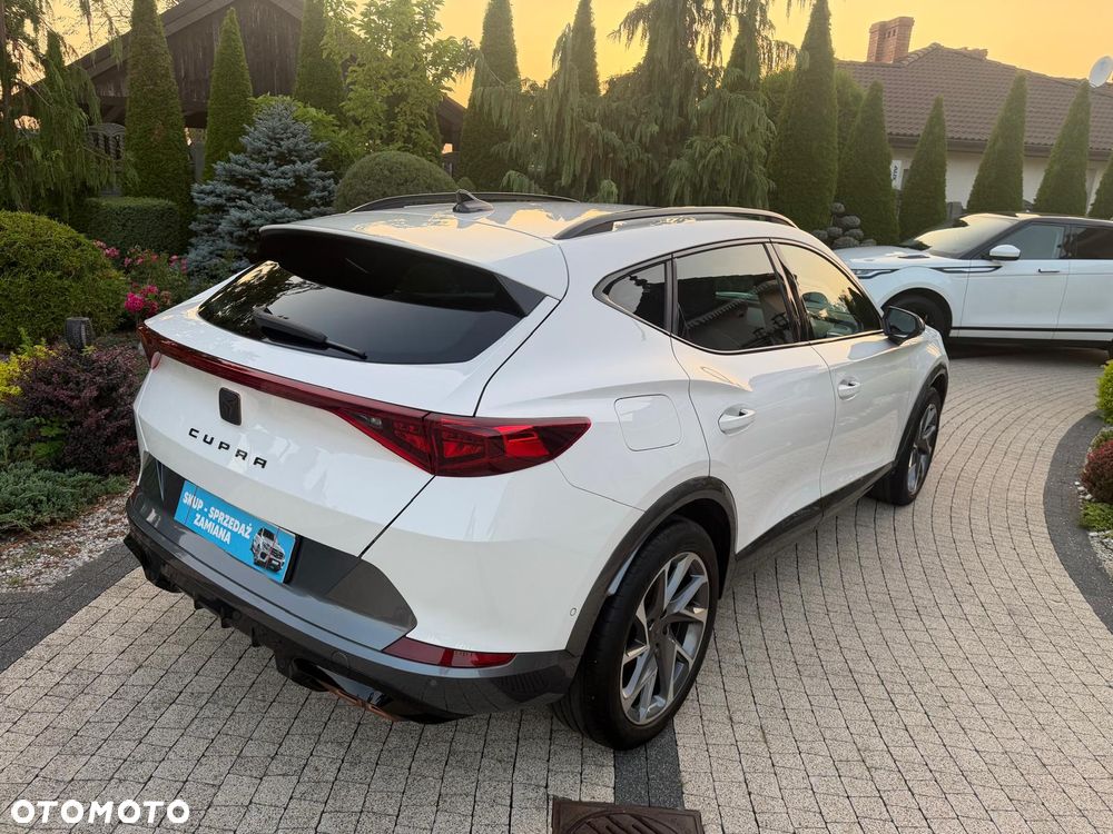 Cupra Formentor 1.4 e-Hybrid DSG Priority - 32