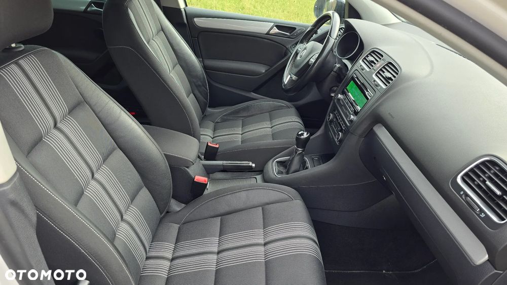 Volkswagen Golf 1.4 MATCH - 18