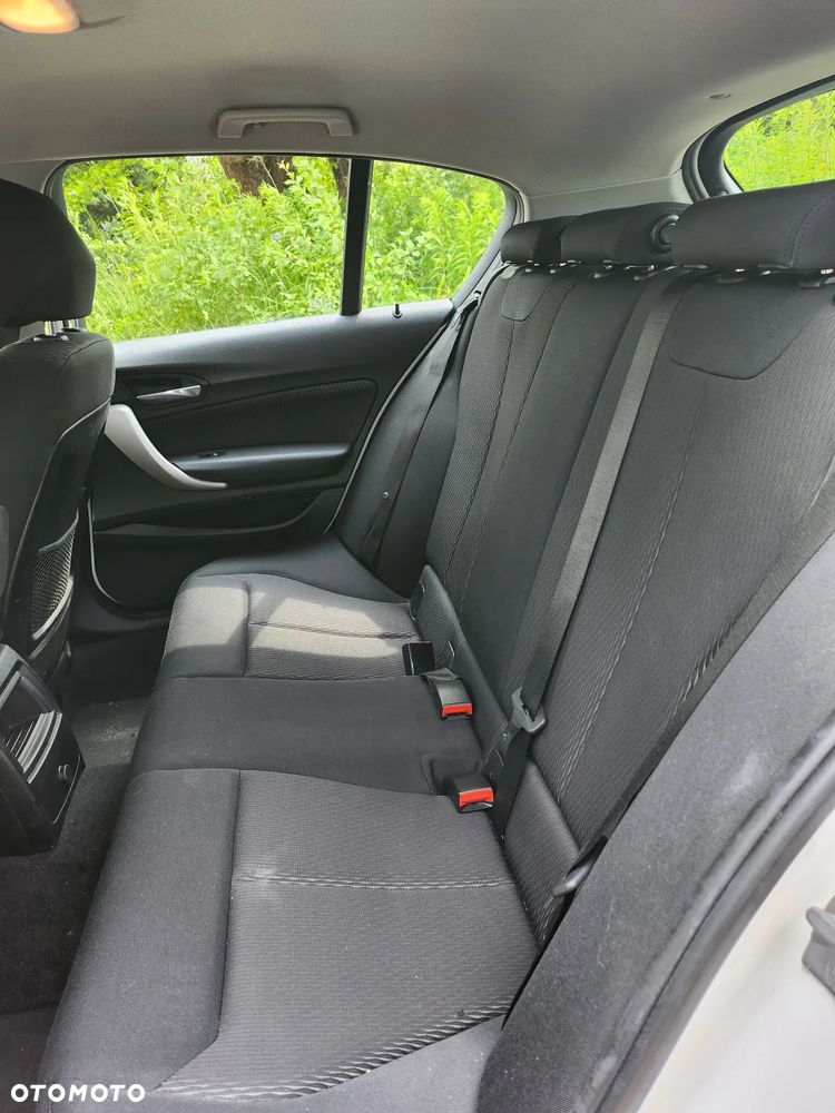 BMW Seria 1 116d Sport Line Shadow - 20