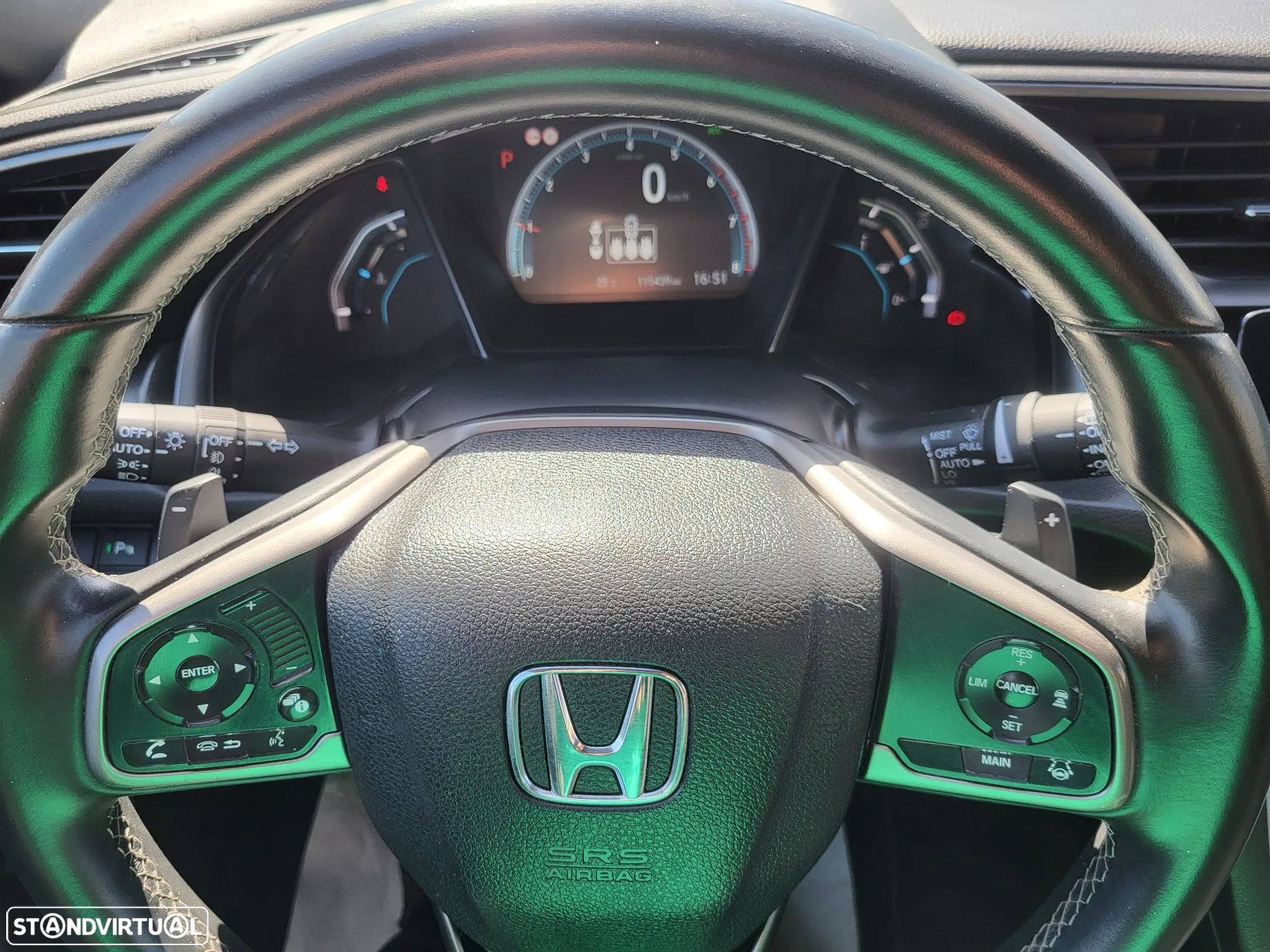 Honda Civic 1.0 i-VTEC Elegance CVT C.Navi - 10