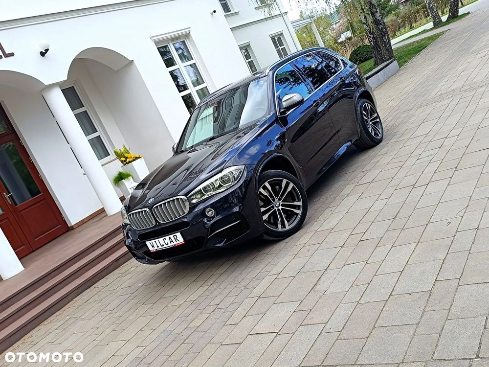 BMW X5 M M50d Sport-Aut - 40