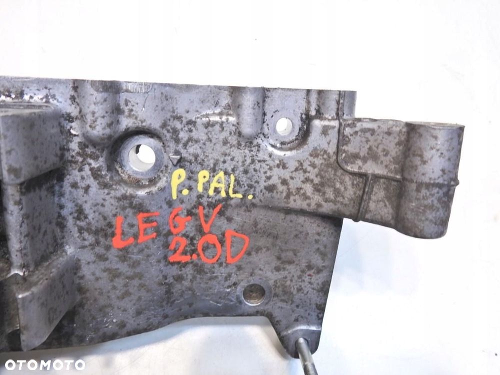 PODSTAWA POMPY WTRYSKOWEJ SUBARU LEGACY V 2.0 D - 2