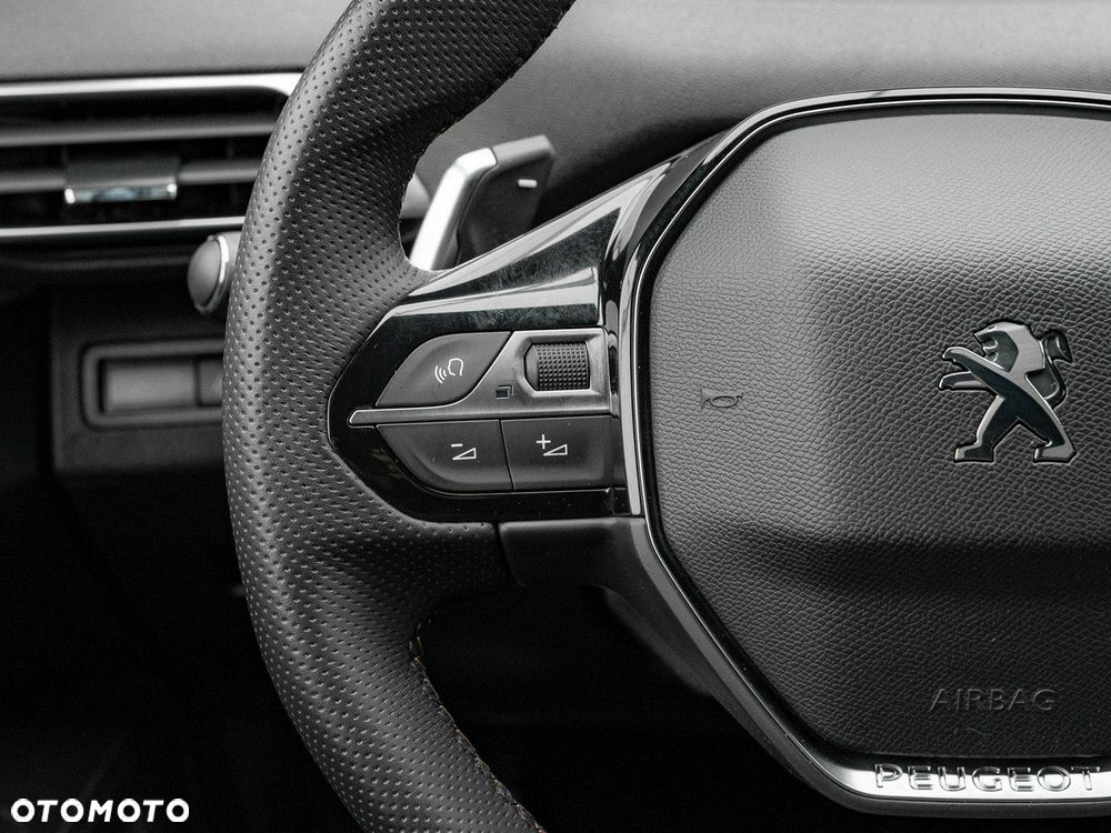 Peugeot 3008 1.6 PureTech GT S&S EAT8 - 14