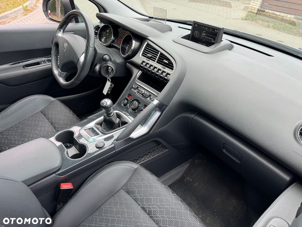 Peugeot 3008 HDi FAP 150 Platinum - 9