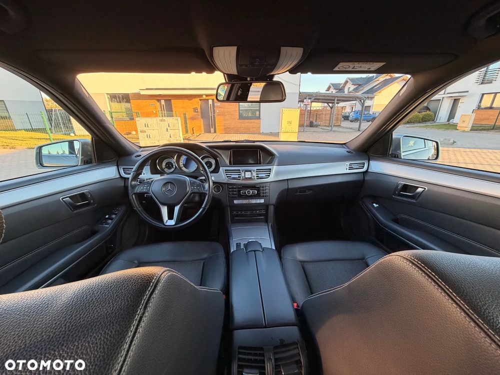 Mercedes-Benz Klasa E 220 BlueTEC 4Matic 7G-TRONIC Avantgarde - 4