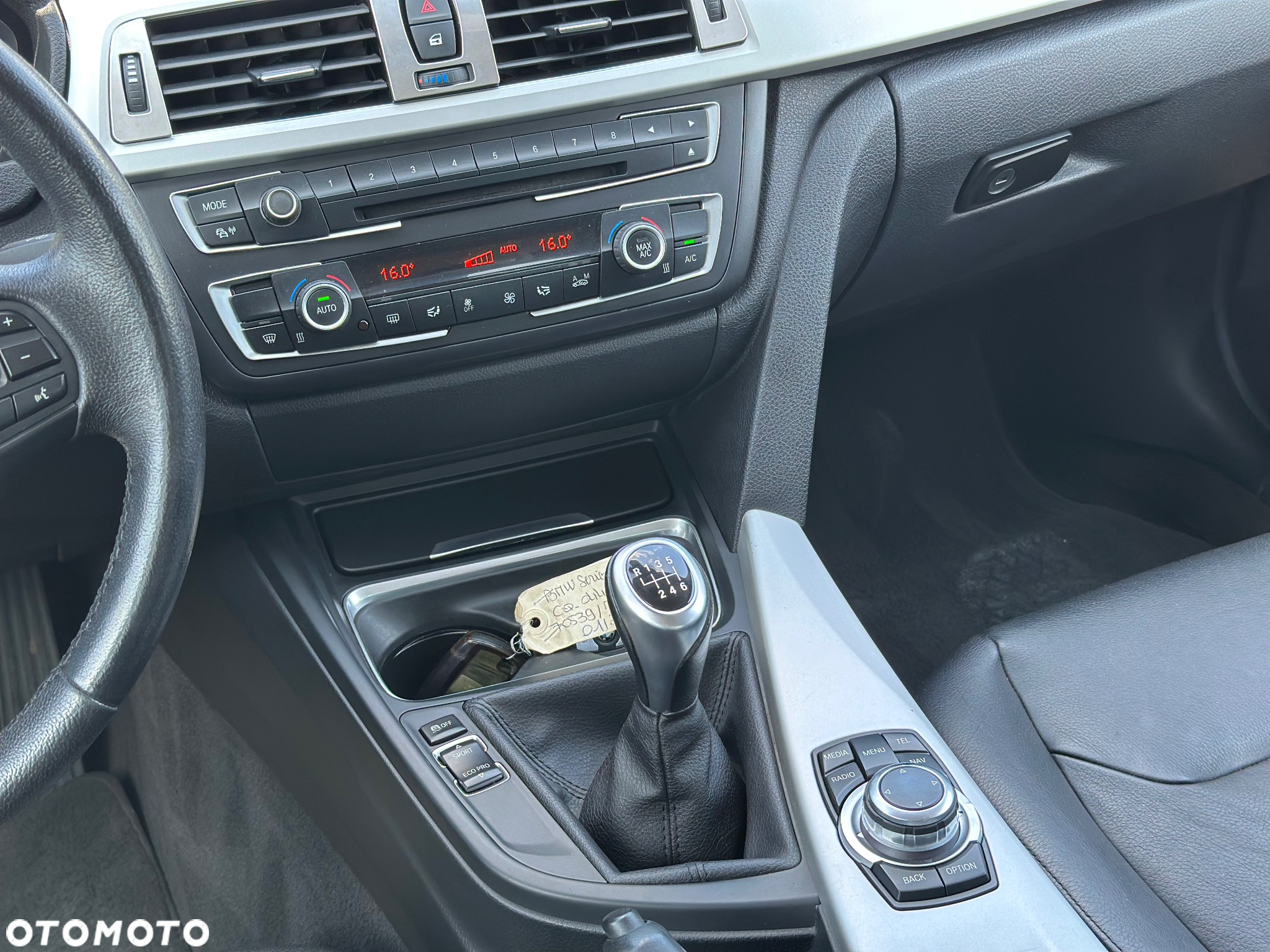 BMW Seria 3 318d - 18