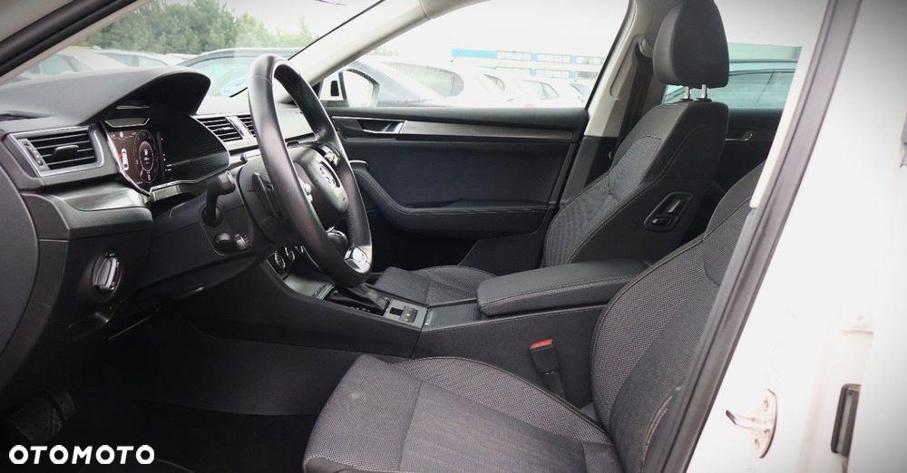 Skoda Superb - 11