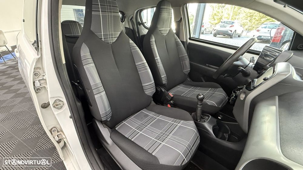 Peugeot 108 1.2 VTi Allure - 18