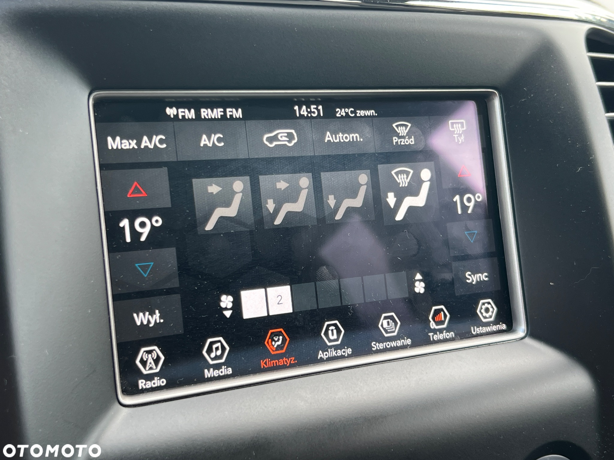 Jeep Grand Cherokee - 20