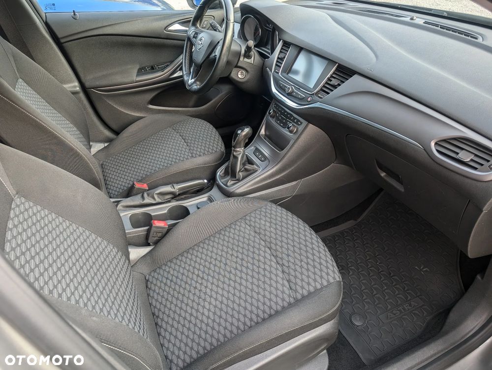 Opel Astra 1.4 Turbo Edition - 17
