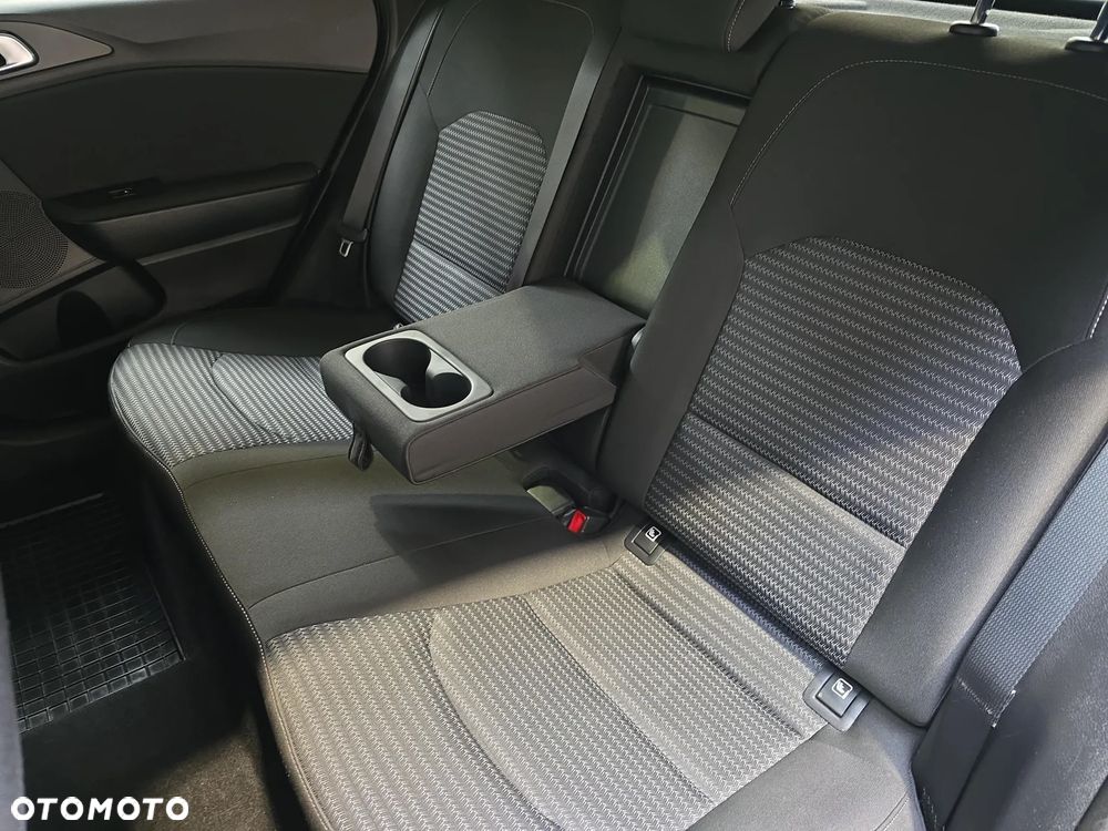 Kia XCeed 1.5 T-GDI M DCT - 16