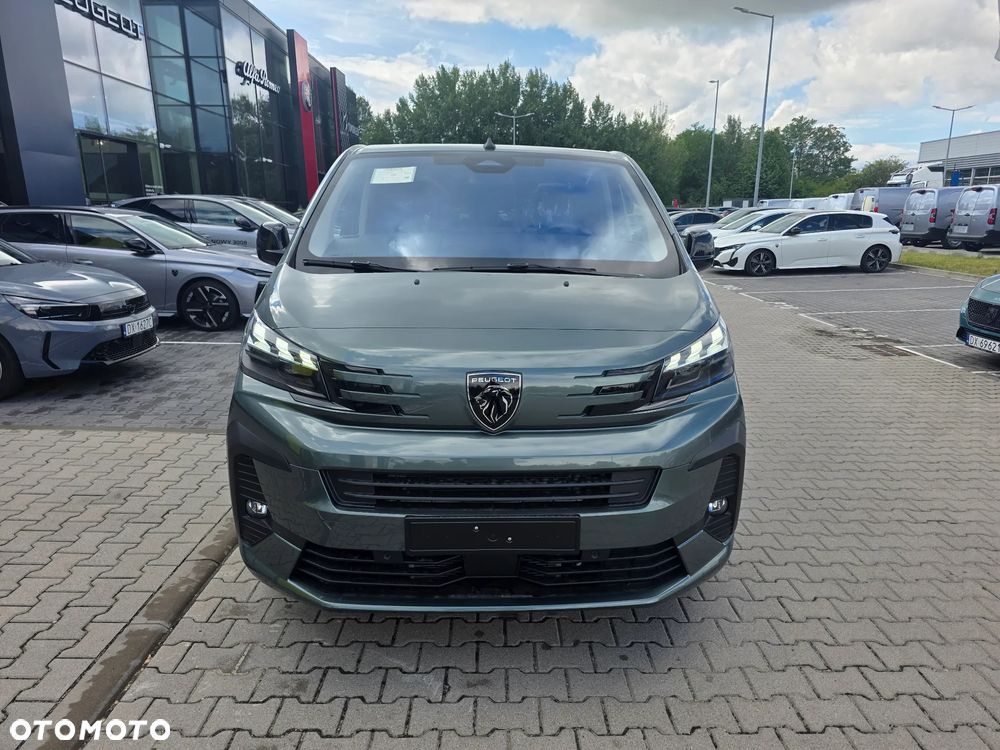 Peugeot Traveller 2.2 BlueHDi Long Business VIP EAT8 - 3