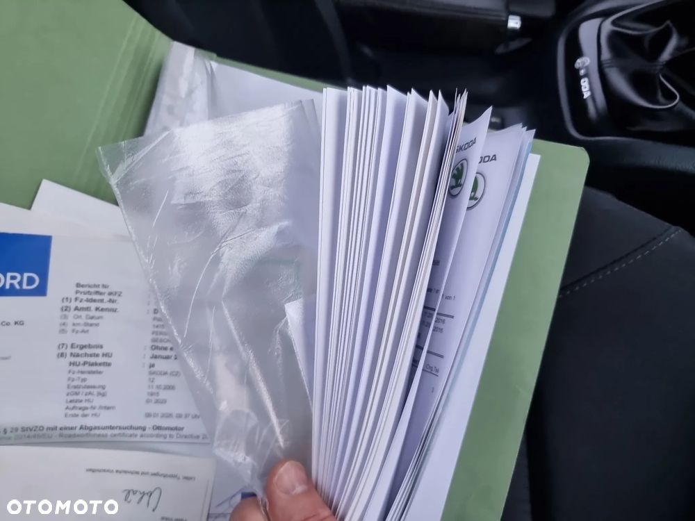 Skoda Octavia 1.6 Elegance - 39