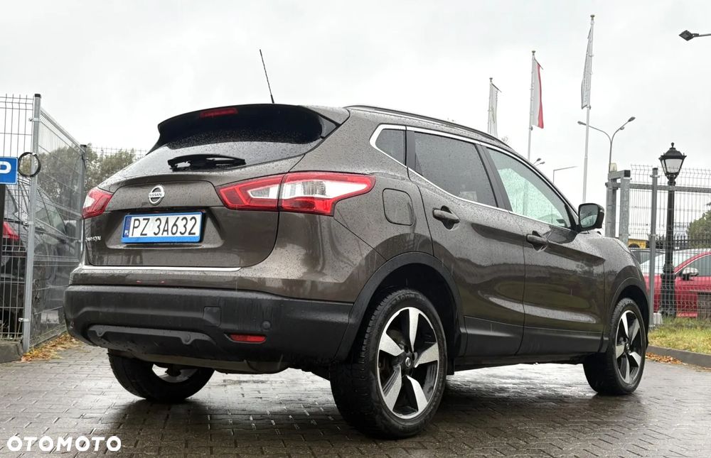 Nissan Qashqai 1.6 DIG-T Tekna - 7