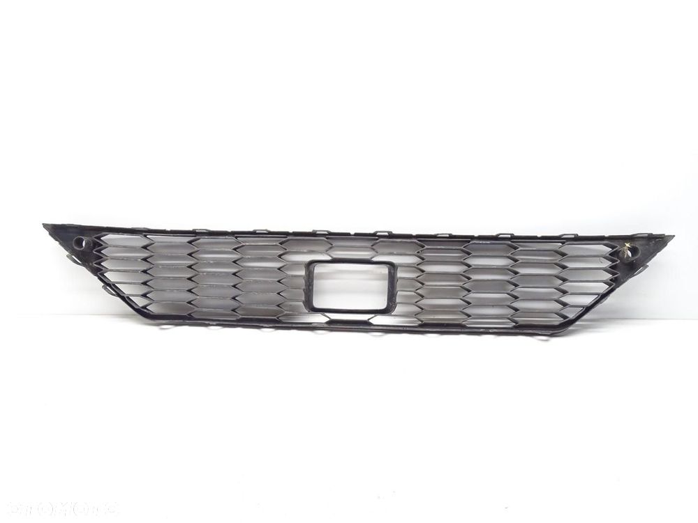 ATRAPA ŚRODKOWA ZDERZAKA PRZÓD PRZEDNIA 5F0853667K SEAT LEON III 5F LIFT - 4