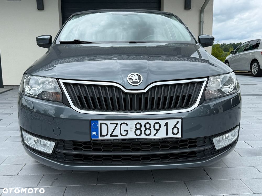 Skoda RAPID 1.4 TSI Joy DSG - 9
