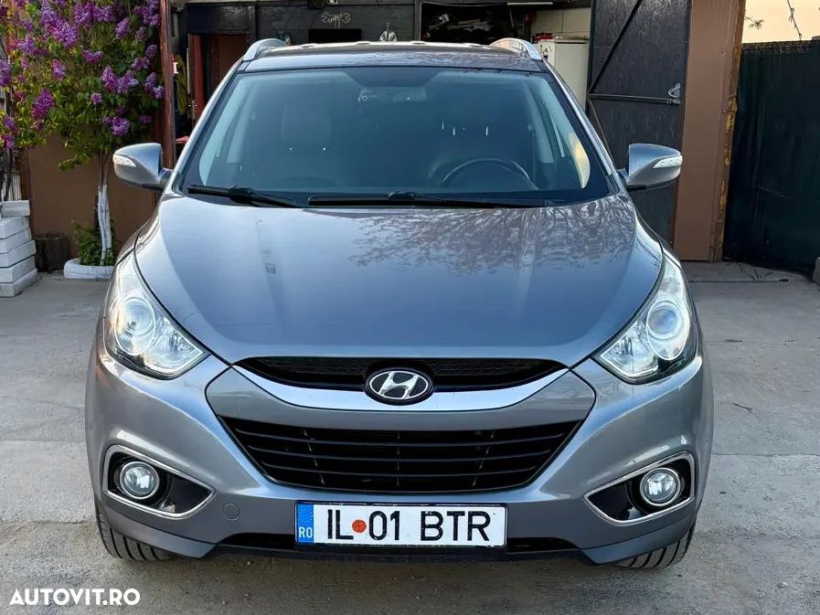 Hyundai ix35 2.0 CRDI 4WD Premium - 1