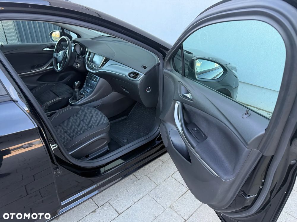 Opel Astra 1.6 D (CDTI) Start/Stop Innovation - 17