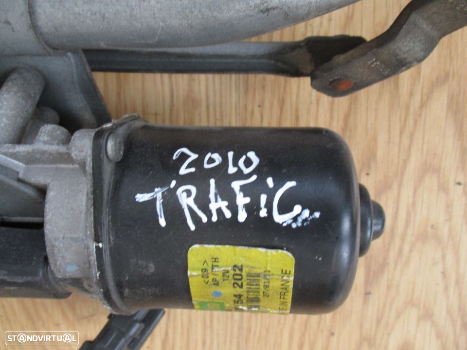Limpa Vidros / Limpa Para Brisas Renault Trafic 2001 a 2013 - 2