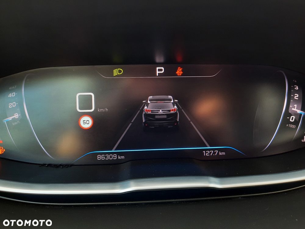 Peugeot 3008 1.5 BlueHDi Road Trip S&S EAT8 - 29