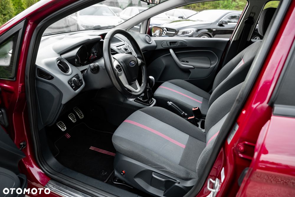 Ford Fiesta 1.25 Trend - 17