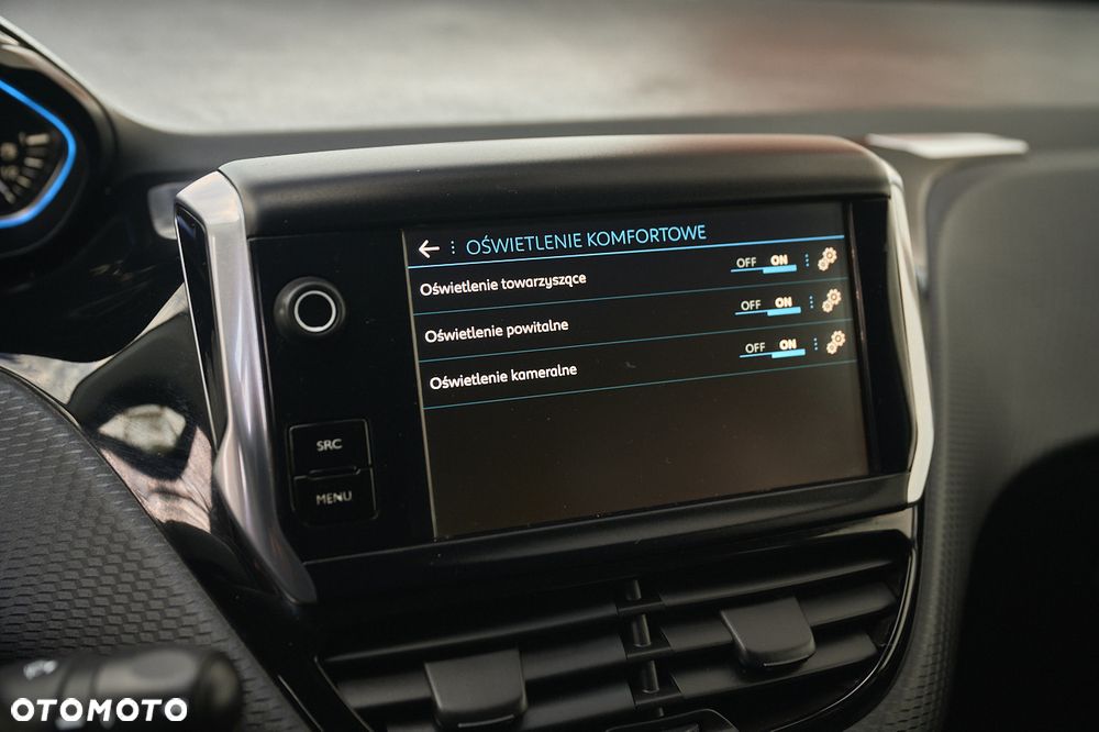 Peugeot 2008 1.6 BlueHDi Allure - 29