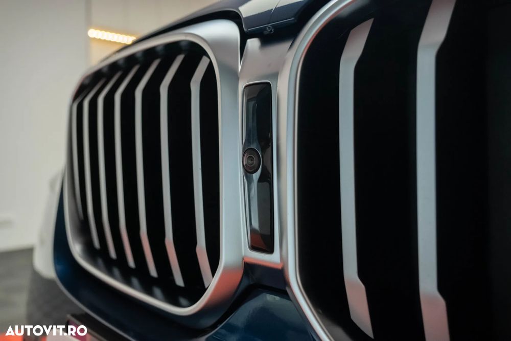 BMW X3 xDrive20i AT - 9