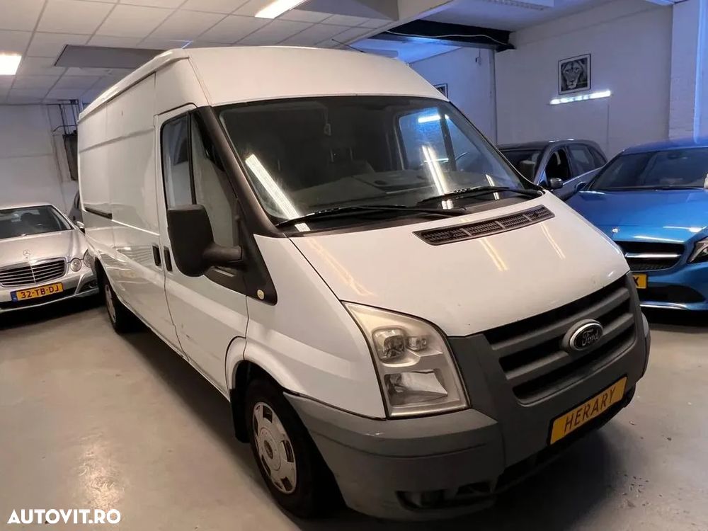 Ford Transit - 7