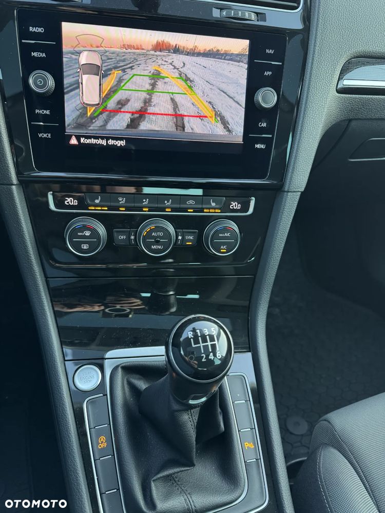 Volkswagen Golf 1.5 TSI BlueMotion ACT Highline - 14