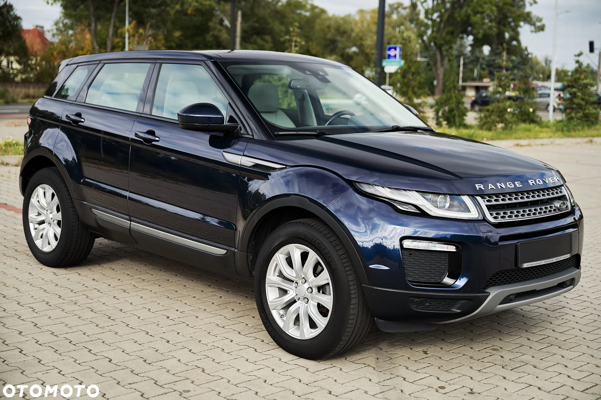 Land Rover Range Rover Evoque 2.0eD4 SE Dynamic Special Edition - 3