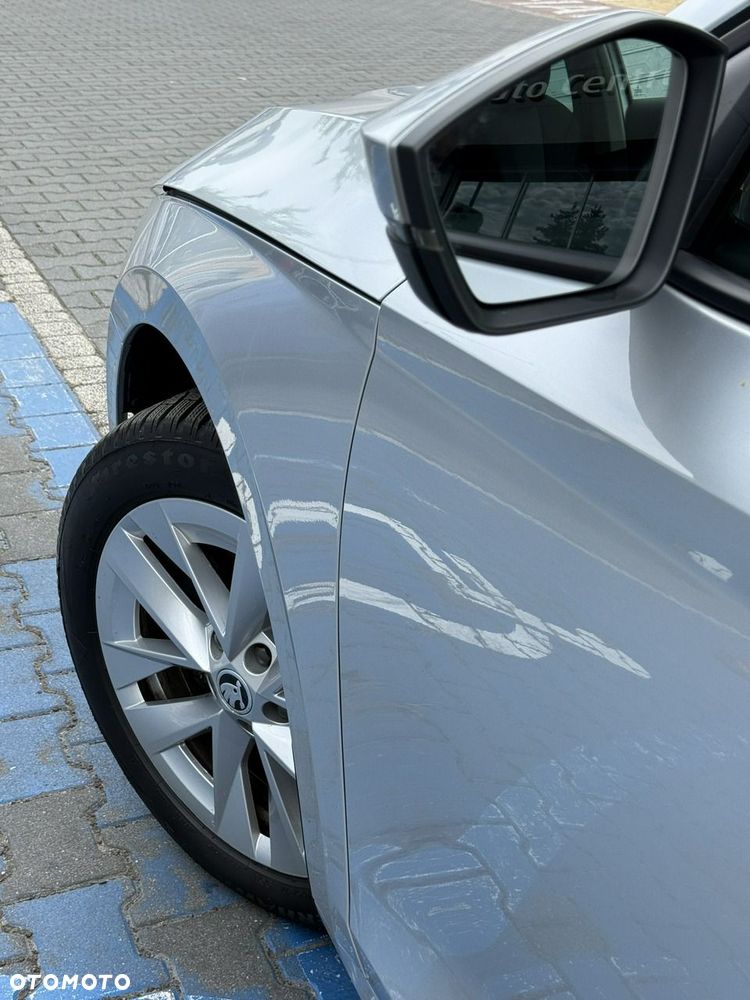 Skoda Octavia 2.0 TDI Ambition DSG - 9