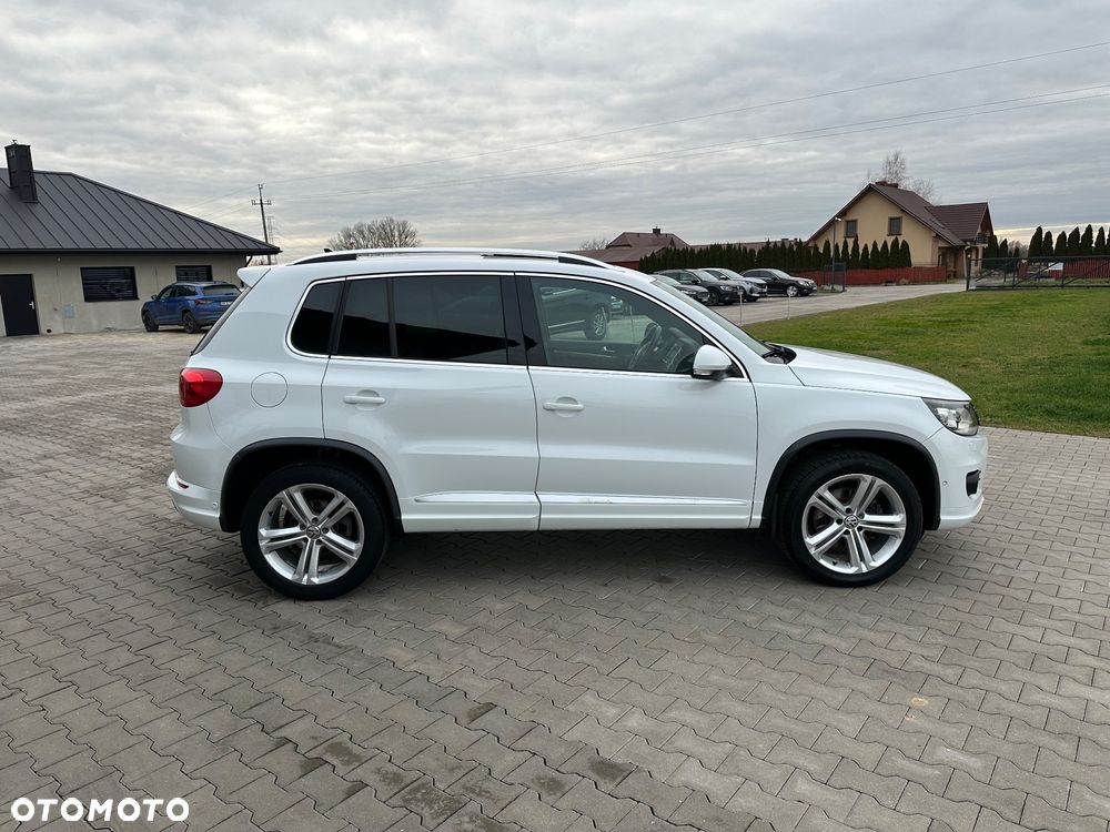 Volkswagen Tiguan 2.0 TDI Perfectline R-Style - 12