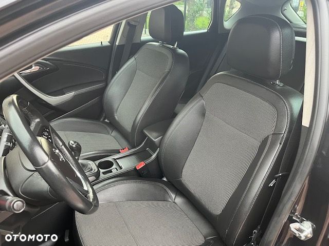 Opel Astra - 14
