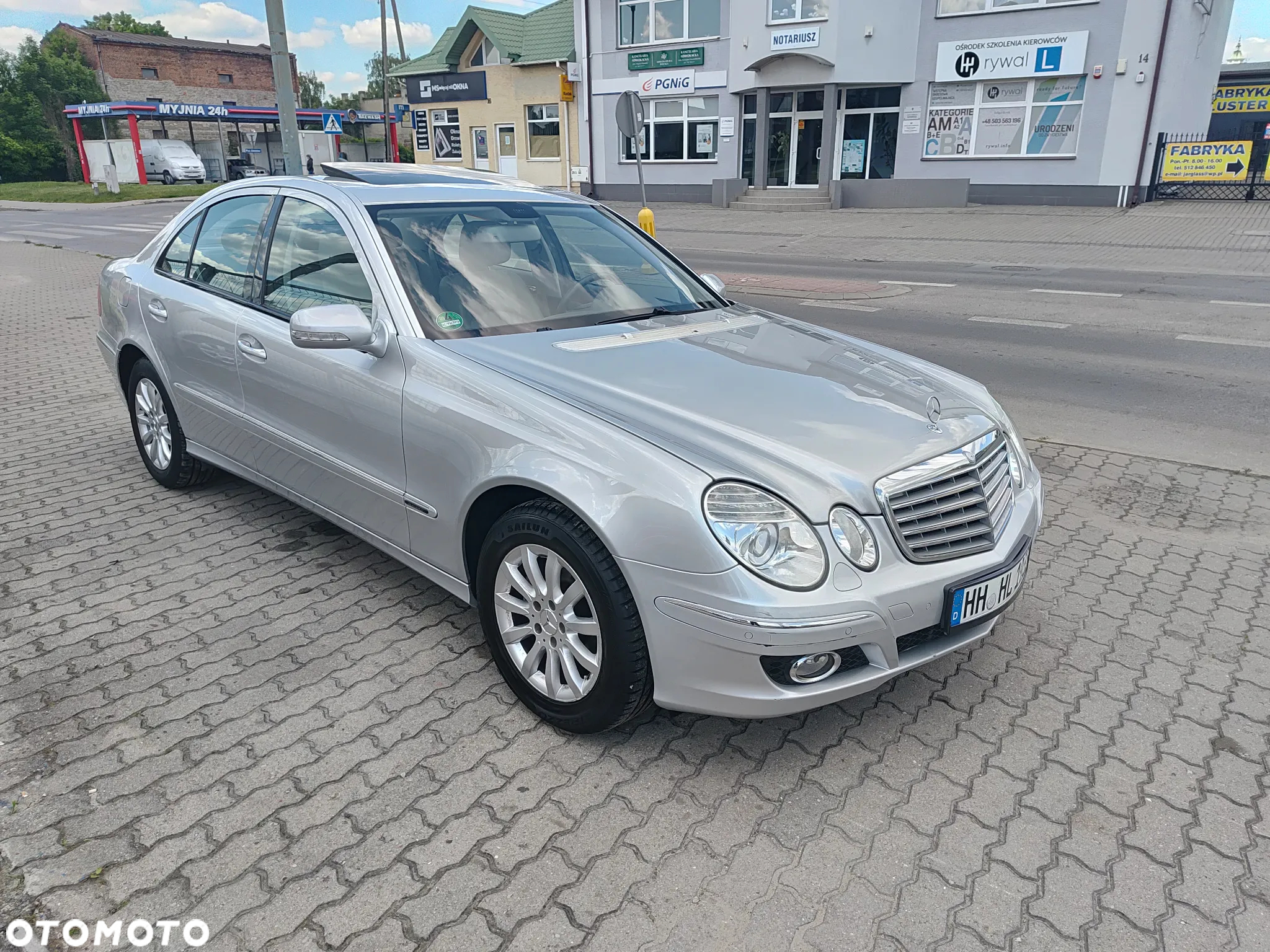 Mercedes-Benz Klasa E 300 Elegance - 6