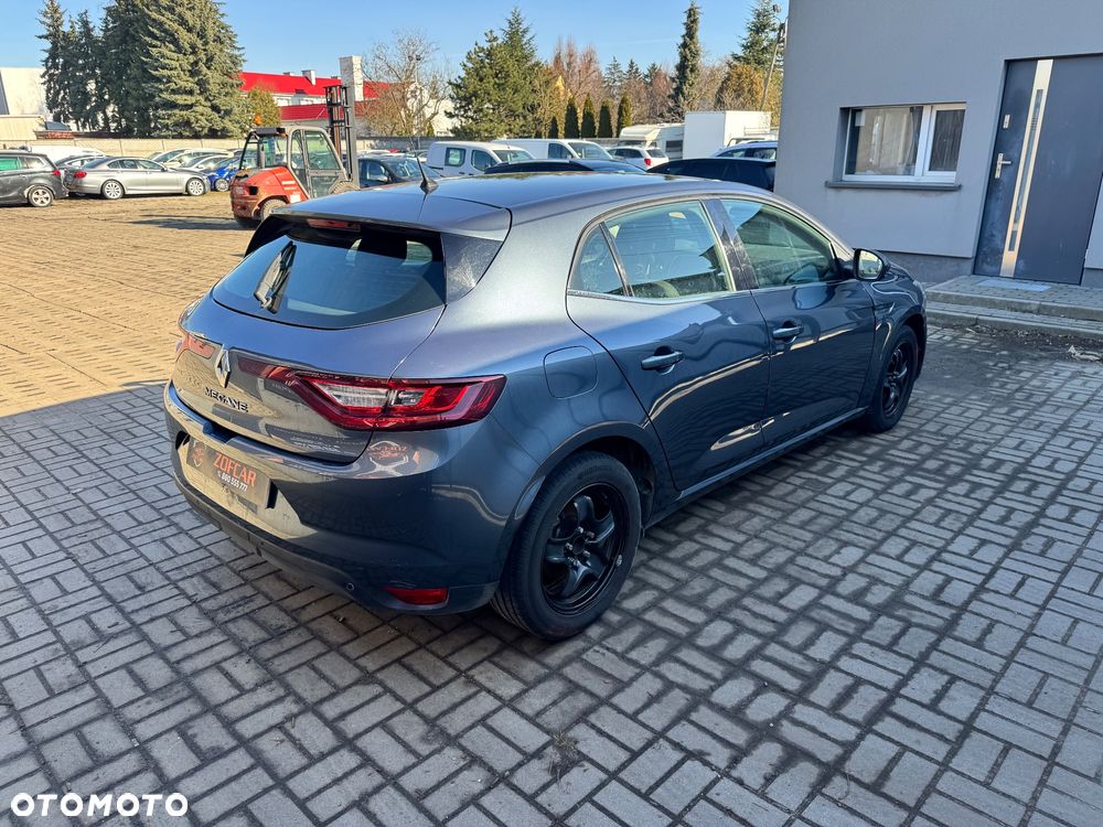 Renault Megane - 5