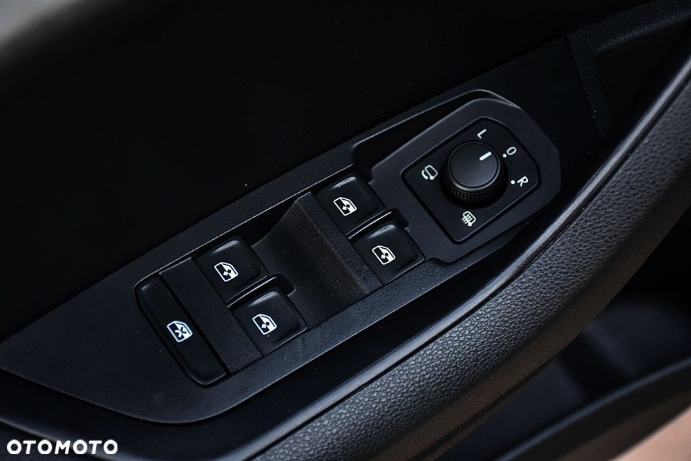 Skoda Karoq 2.0 TDI 4x4 DSG Selection - 30