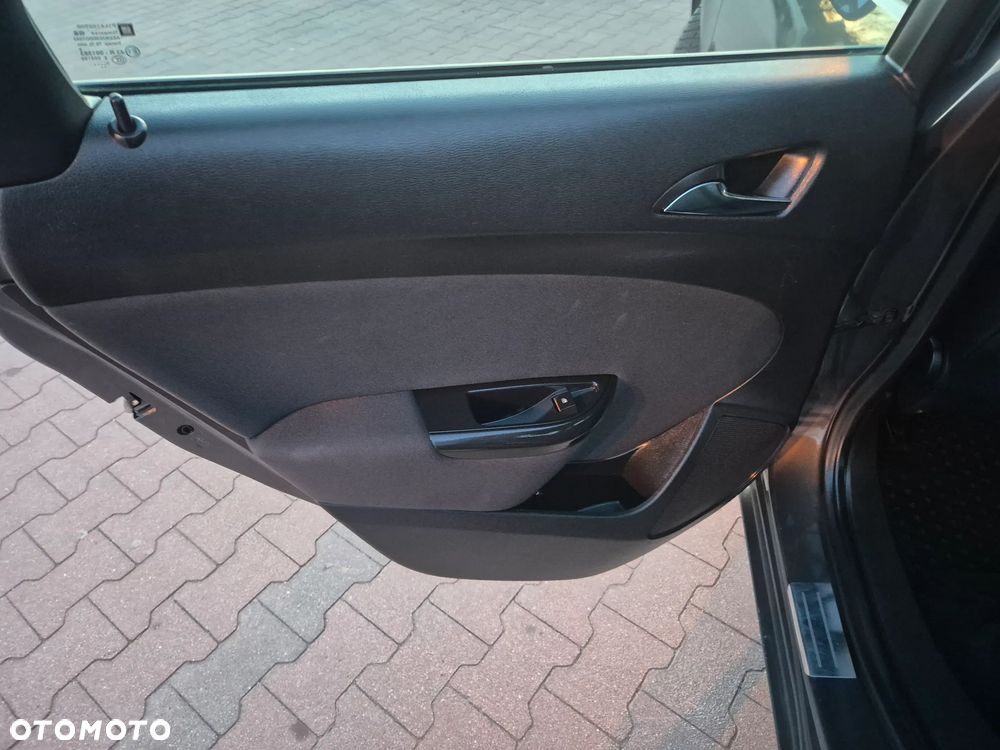 Opel Astra 1.6 Business - 13