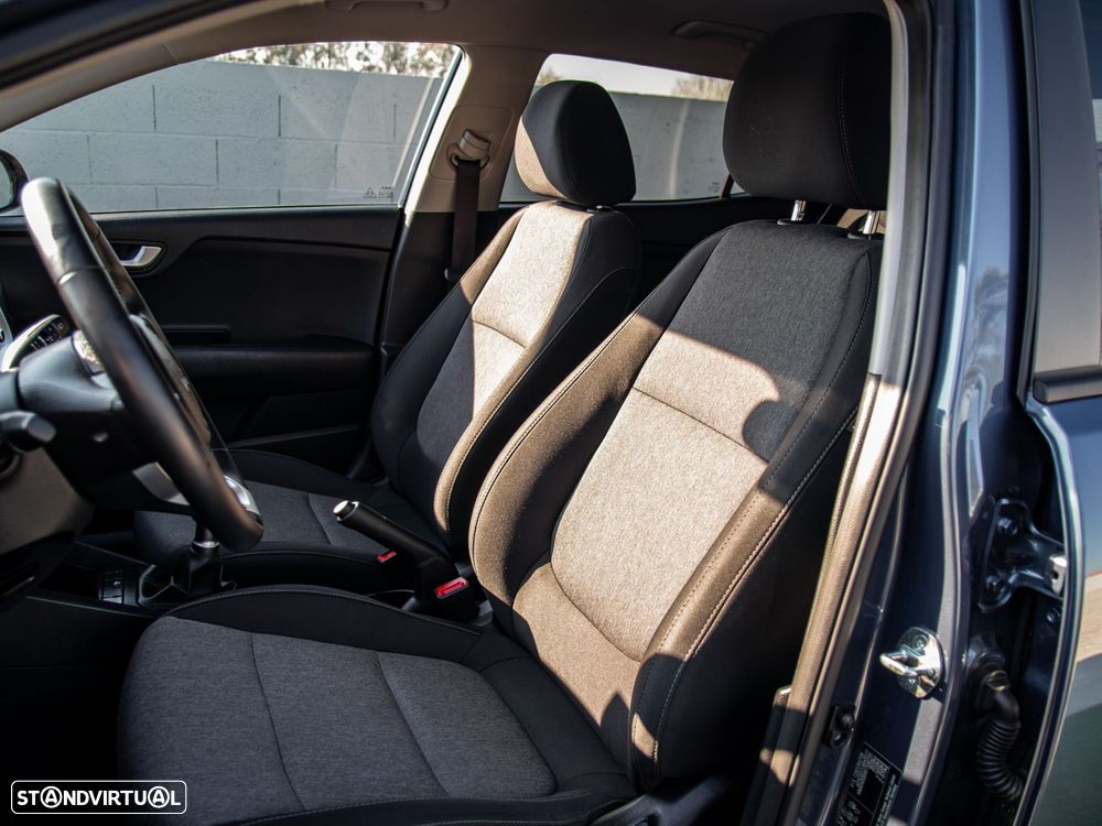 Kia Stonic 1.2 Dynamic - 17