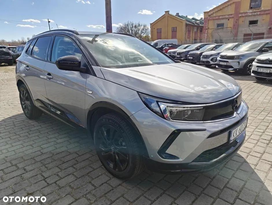 Opel Grandland X 1.2 T GPF Design Line S&S - 14
