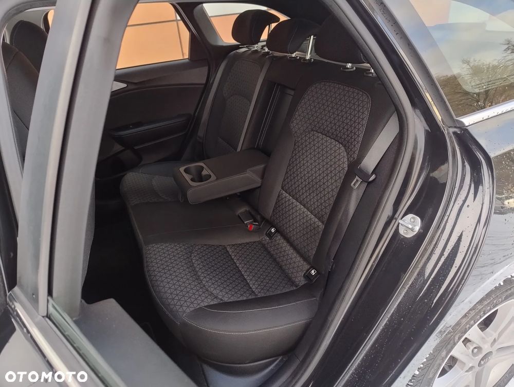 Kia Ceed 1.6 CRDi mHEV L Business Line - 20