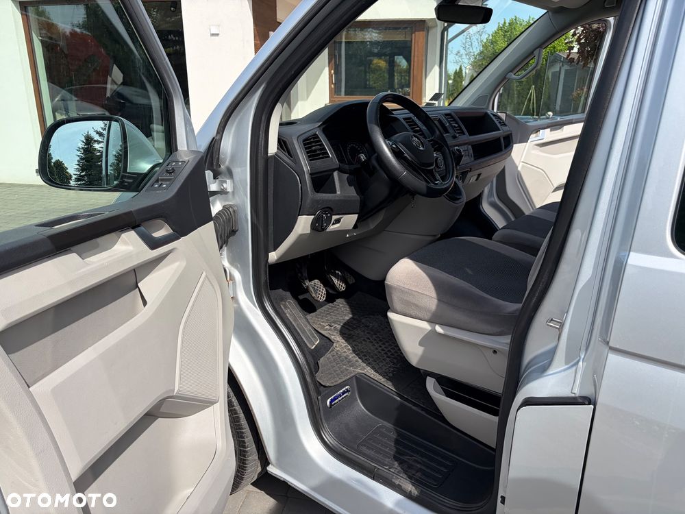 Volkswagen Caravelle 2.0 TDI L1 Comfortline Mixt 4Motion - 19